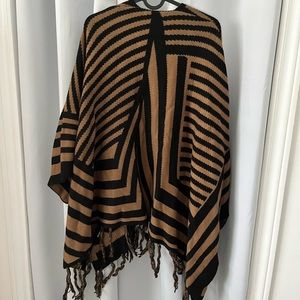 Women’s Knit PONCHO SHAWL WRAP